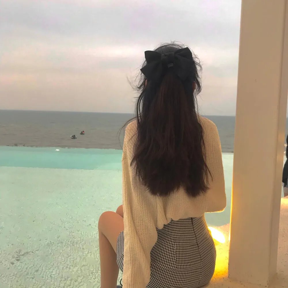 顾念：三爷我重生后还会吻你